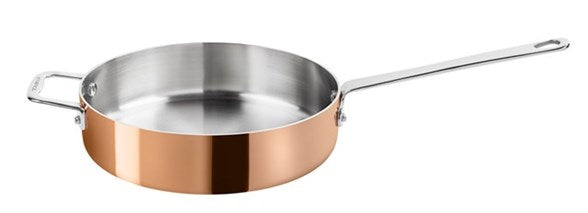 Scanpan 24 cm sauterpande i kobber med en blank stålindvendig overflade og en lang, ergonomisk håndtag lavet af rustfrit stål