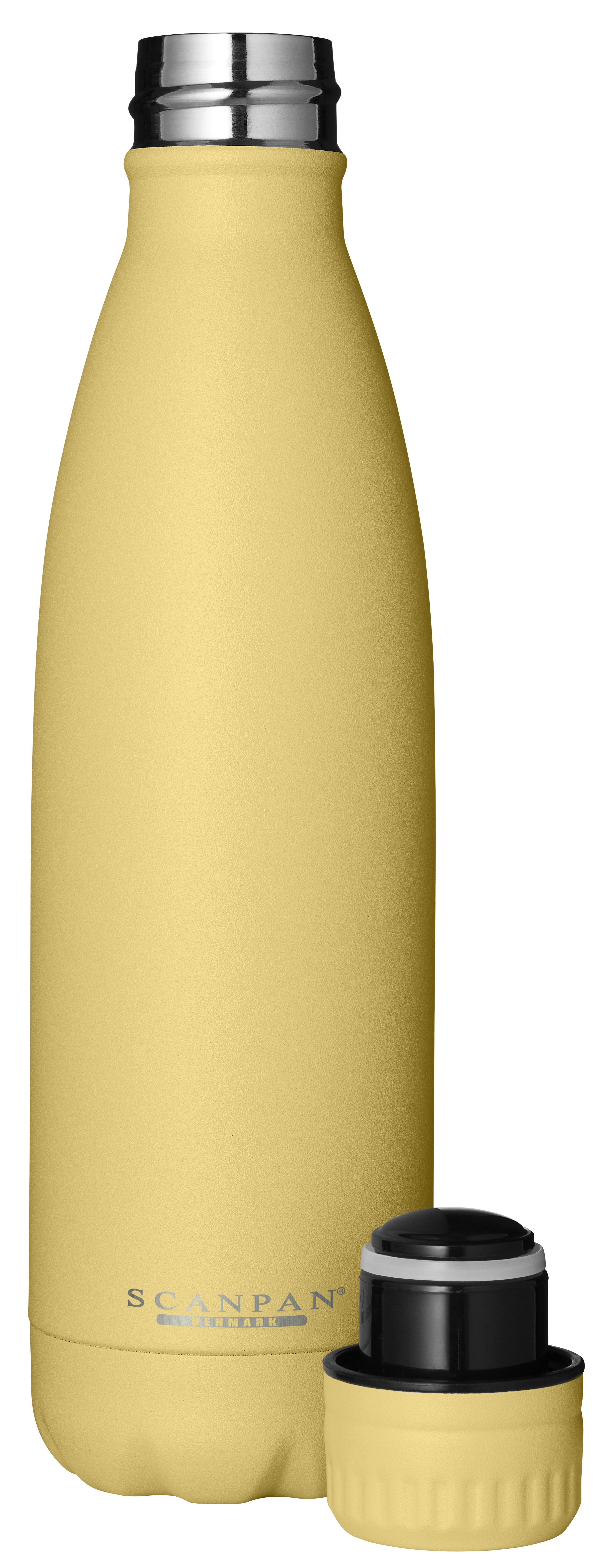 Scanpan TO GO termoflaske i strålende solskinsgul farve med en kapacitet på 500 ml og en sort låg med tætsluttende funktion