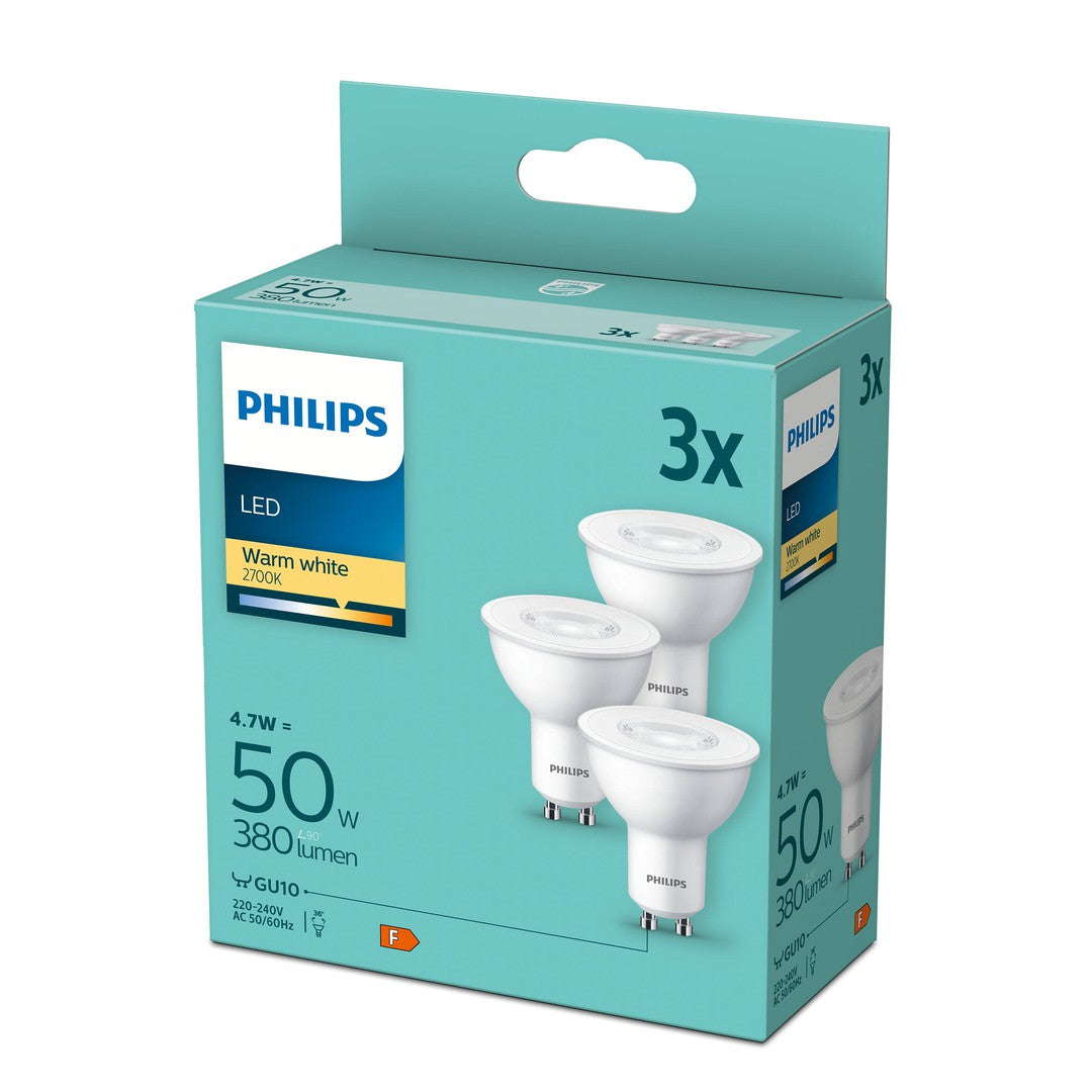 PHILIPS LED 50W spotlys i pakke med tre GU10 pærer med varmt hvidt lys på 2700K og 380 lumen med angivet effekt på 4,7W og spænding på 220-240V