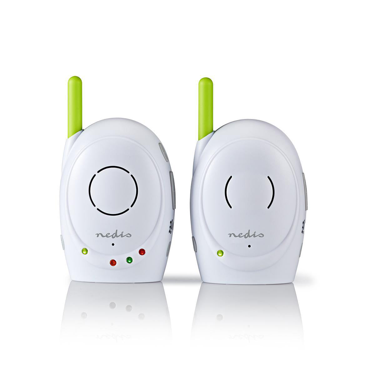 Nedis babyalarm med FHSS teknologi og med talk back-funktion i hvid og grøn farve, to enheder synligt ved siden af hinanden med indikatorlys og antenner, rækkevidde på op til 300 meter, designet til at sikre tryghed for forældre og børn