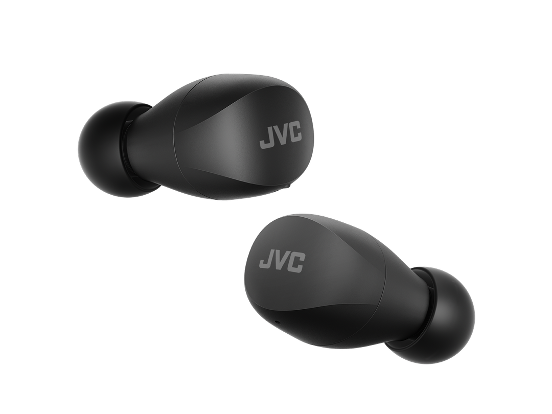 JVC HA-A6T-BU Gumy Mini True Wireless In-Ear hovedtelefoner i sort med et stilrent design og logoet JVC klart synligt på ørepropperne