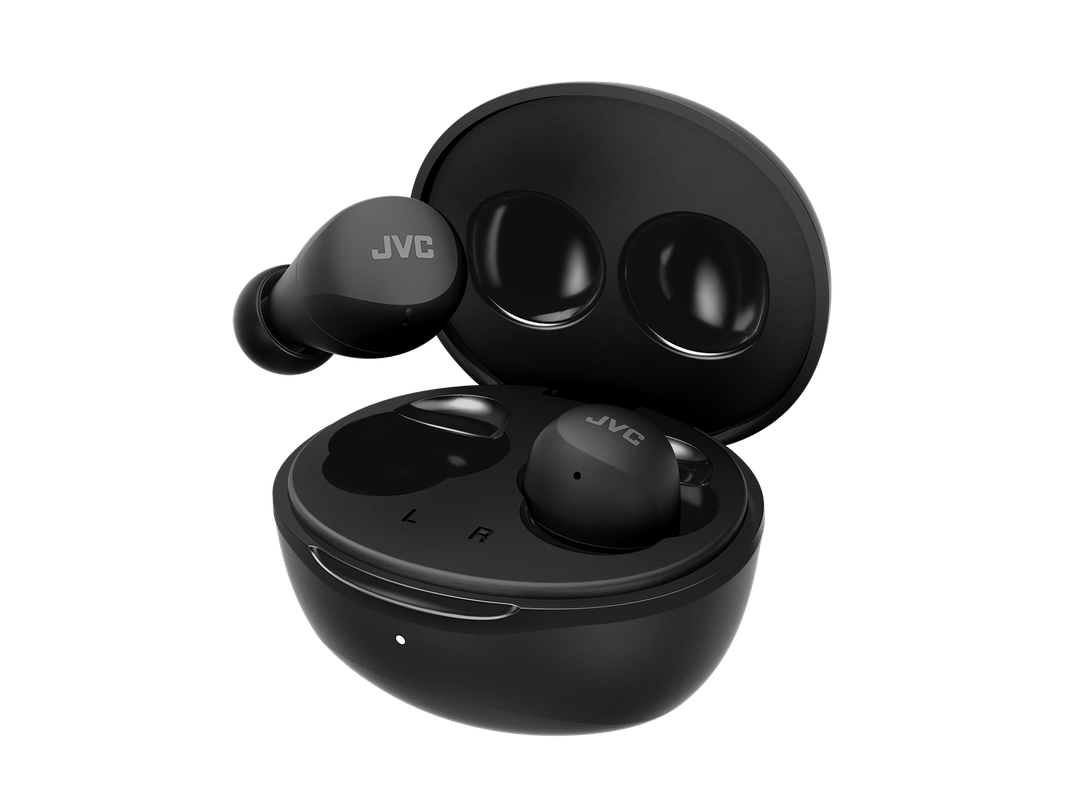 JVC HA-A6T-BU Gumy Mini True Wireless In-Ear hovedtelefoner i sort farve med et opladeretui som viser hovedtelefonerne i en åben position
