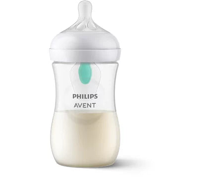 Philips Avent SCY673/01 Natural Response sutteflaske med AirFree udluftningsventil 260ml Flow 3 sut til børn over 1 måned klar med synlig mælk indeni og en blød suttespids som er designet til at støtte naturlig amning