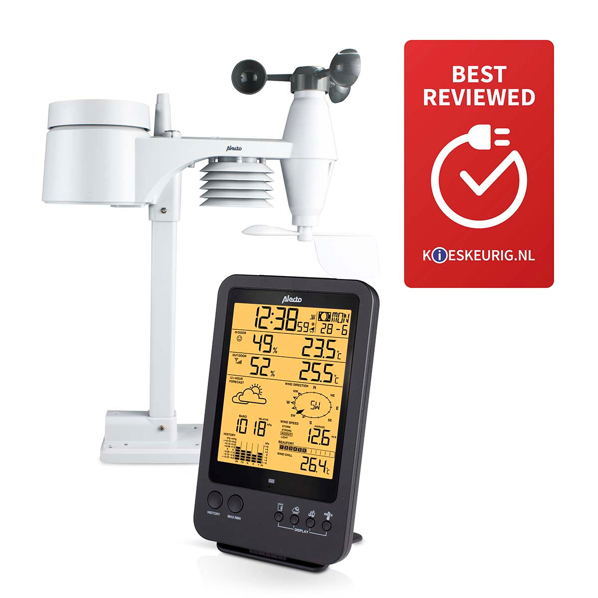 Alecto WS-4700 professionel vejrstation med trådløs sensor i sort farve viser en digital skærm med vejrdata såsom temperatur, luftfugtighed og vindhastighed samt en hvid sensor med vindmølle på en stang og et mærke der angiver bedst anmeldt