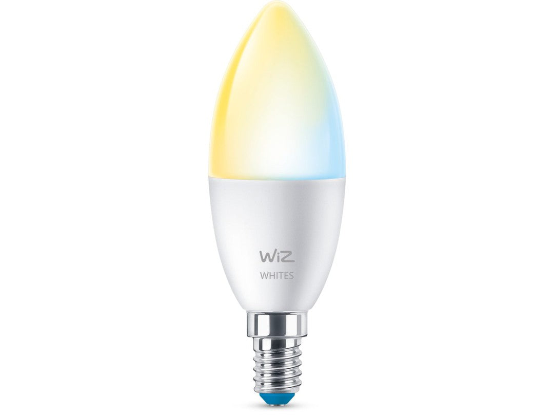 LED pære fra WIZ Kerte 40 W i C37 E14 form med en blød overgang mellem varme og kolde farver samt en moderne, elegant design.