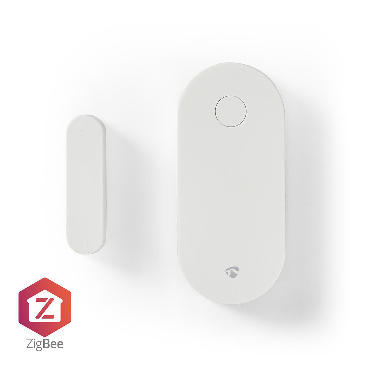 Billede af NEDIS Smart Dør og Vindue Sensor i hvid farve med en oval form og en rund knap på den større sensor samt en mindre sensor ved siden af, begge designet til Zigbee 3.0 og fungerer med Android og IOS enheder.