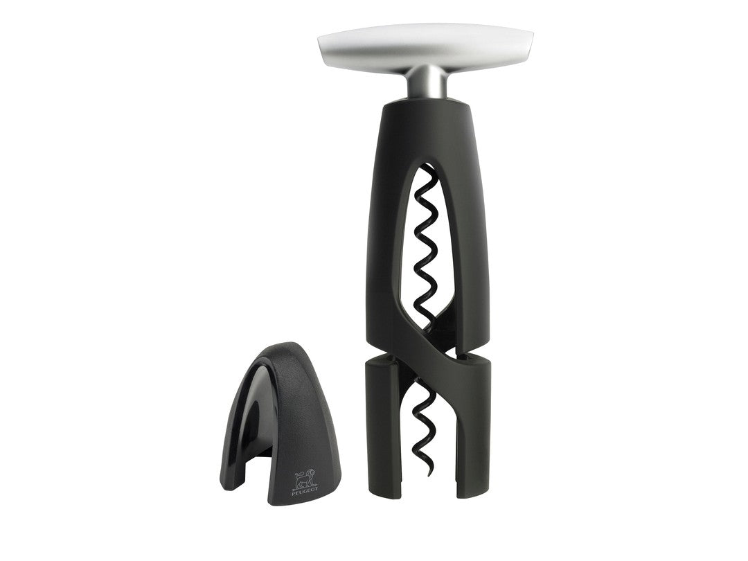 Peugeot Altar proptrækker og folieskærer i sort og stål designet til effektiv åbning af vinflasker med ergonomisk greb.