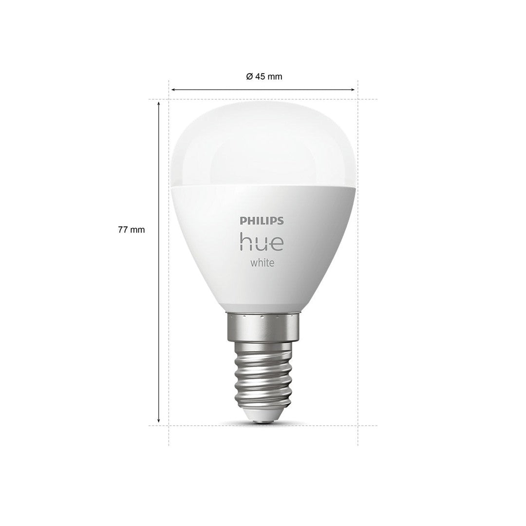 Philips Hue White Krone E14 dobbeltpakke P45 med et rundt, klart design og en diameter på 45 mm samt en højde på 77 mm, en energibesparende LED-pære til indendørs belysning.