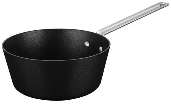 Scanpan Windsor kasserolle 22 cm med 2,8 liter kapacitet og en sort non-stick belægning samt et ergonomisk metalhåndtag