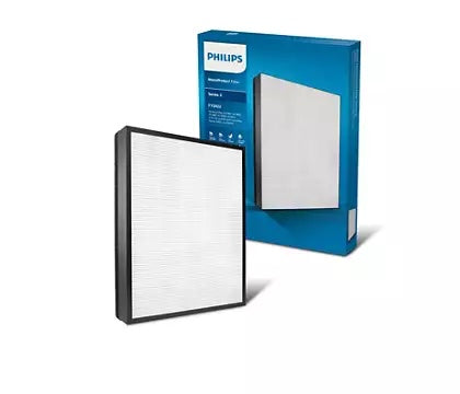 Philips FY2422/30 NanoProtect-filter med hvidt filterelement og sort ramme ved siden af en blå emballage med produktinformation