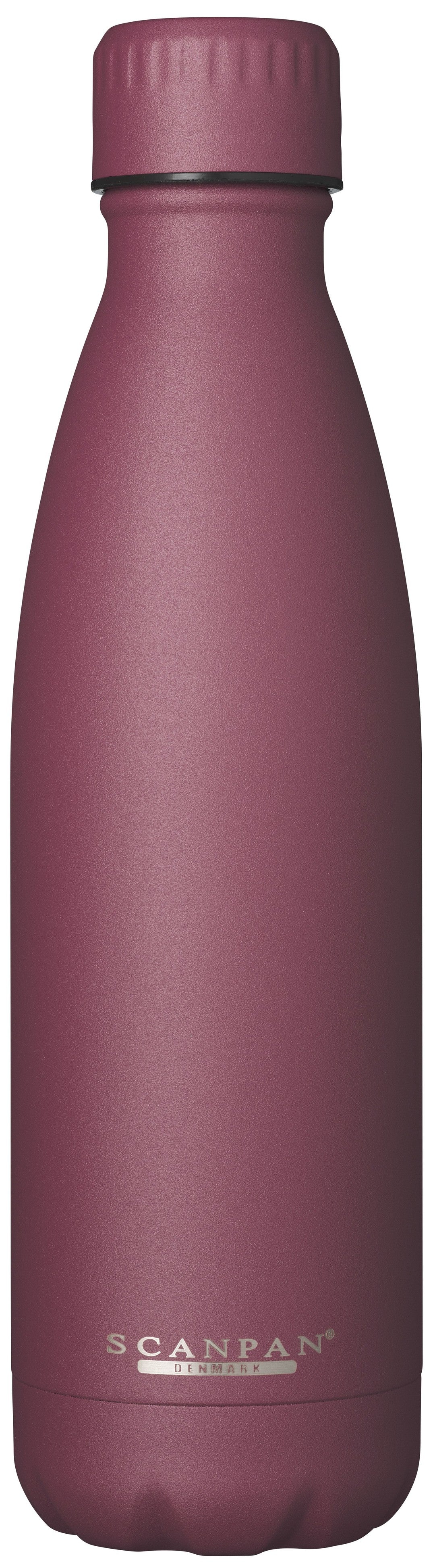 Scanpan To Go termoflaske i persisk rød farve med en kapacitet på 500 ml fremstillet af aluminium med en mat overflade og logo på fronten