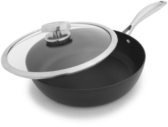 Scanpan Pro IQ 26 cm sauterpande med glaslåg i sort med stålhåndtag og non-stick belægning