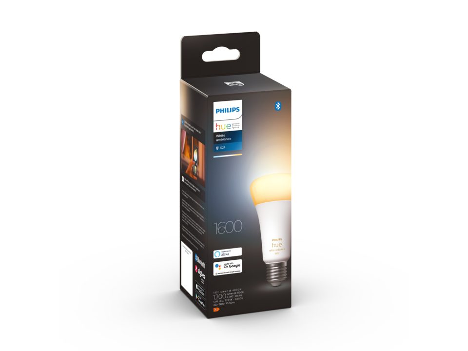Pakke med Philips Hue White Ambiance E27 pære med en lysstyrke på 1600 lumen på en hvid baggrund