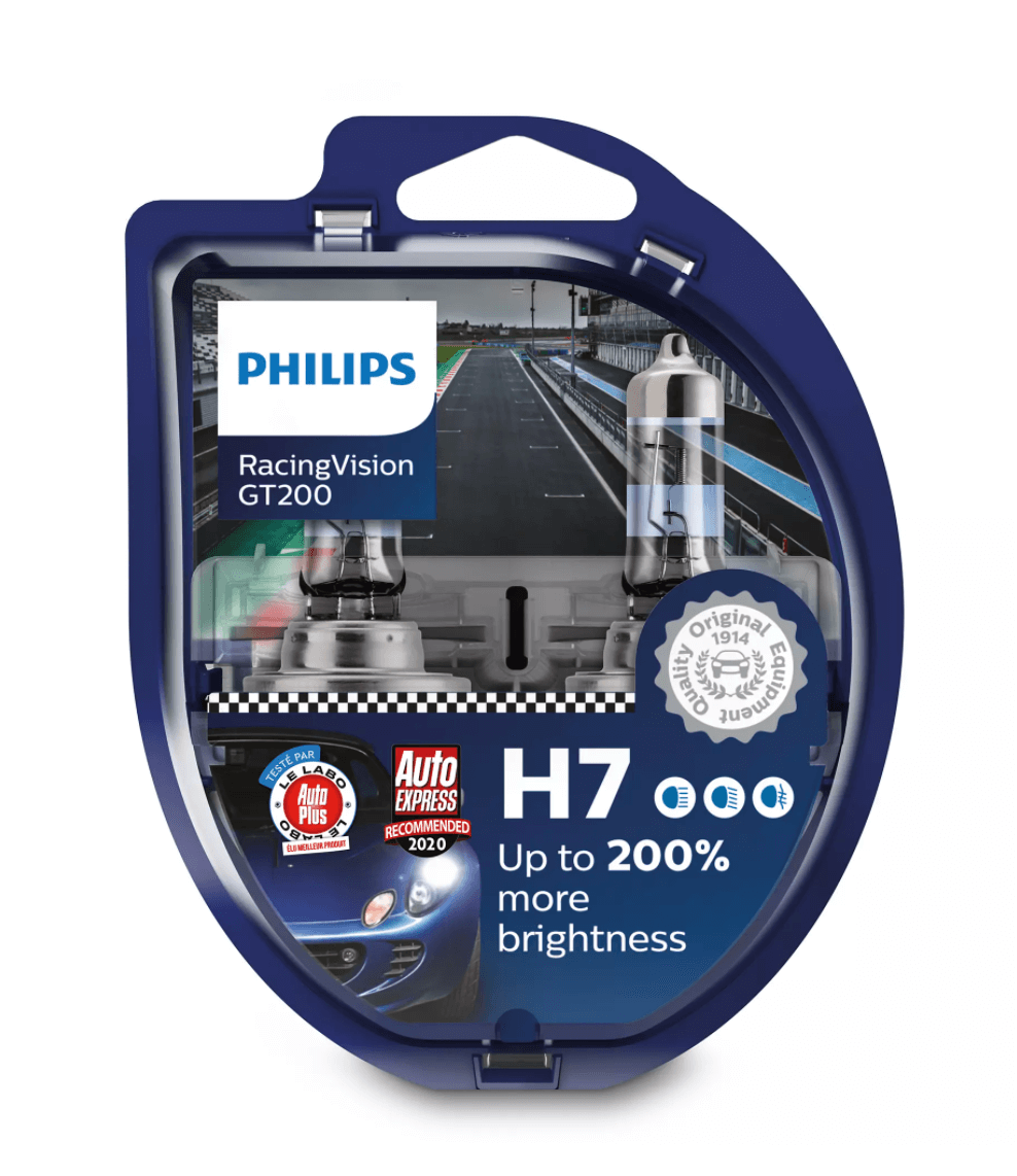 Pakke med Philips RacingVision GT200 H7 bilpærer der tilbyder op til 200 procent mere lysstyrke med et billede af en racerbane i baggrunden