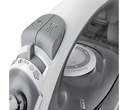 Billede af Philips GC1751/80 dampstrygejernets kontrolpanel med knapper til damp og temperaturindstilling samt en tydelig skala for stoffer