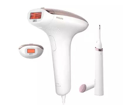 Billede af Philips BRI921/00 IPL hårfjerningsenhed Lumea Advanced med hovedenhed og mindre præcisionshoved samt en tilhørende epilator i hvid og rosé farve.