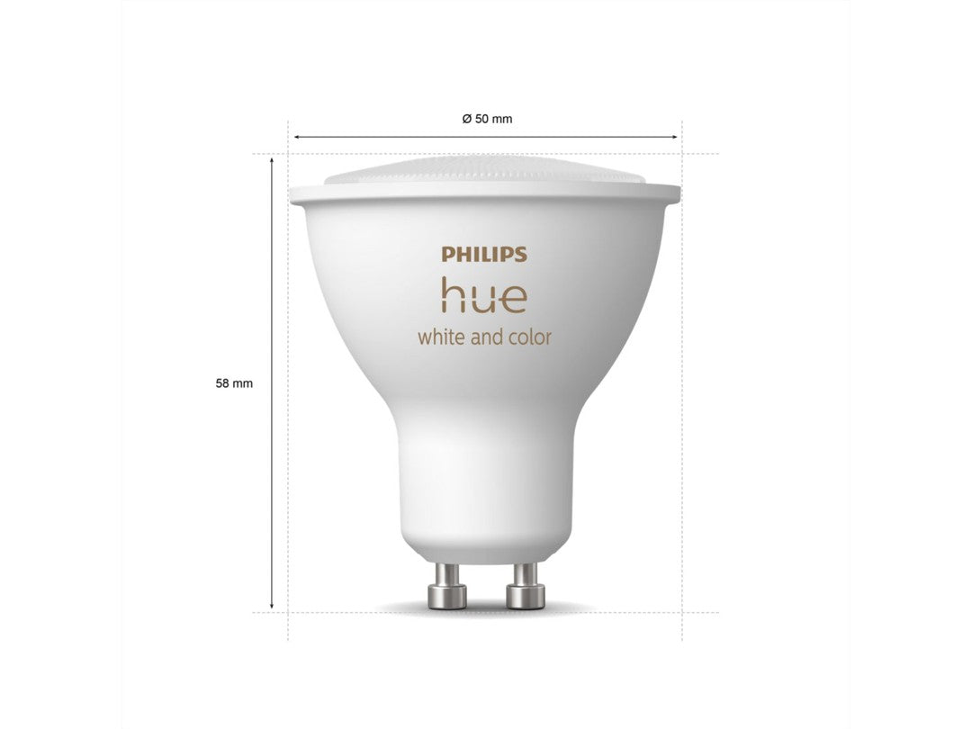 Philips Hue white color ambiance GU10 lyskilde med mål 50 mm i diameter og 58 mm i højde med mærkning og design der viser produkttype og farvefunktioner