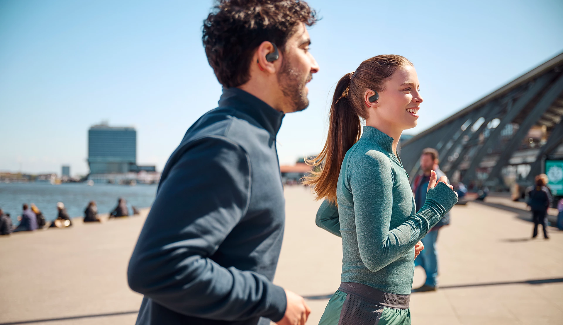 Philips Ægte trådløse open-ear-sportshovedtelefoner 6000 series - TAA6709BK/00 - Butik24